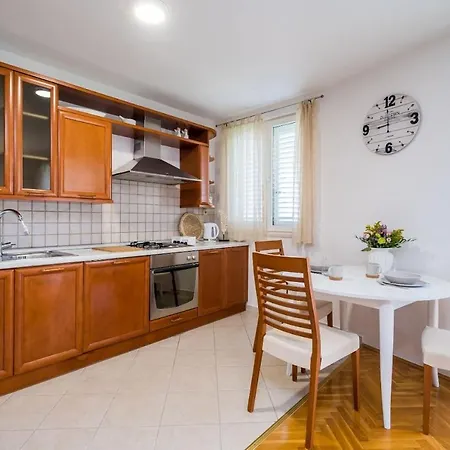 Apartment Mioc